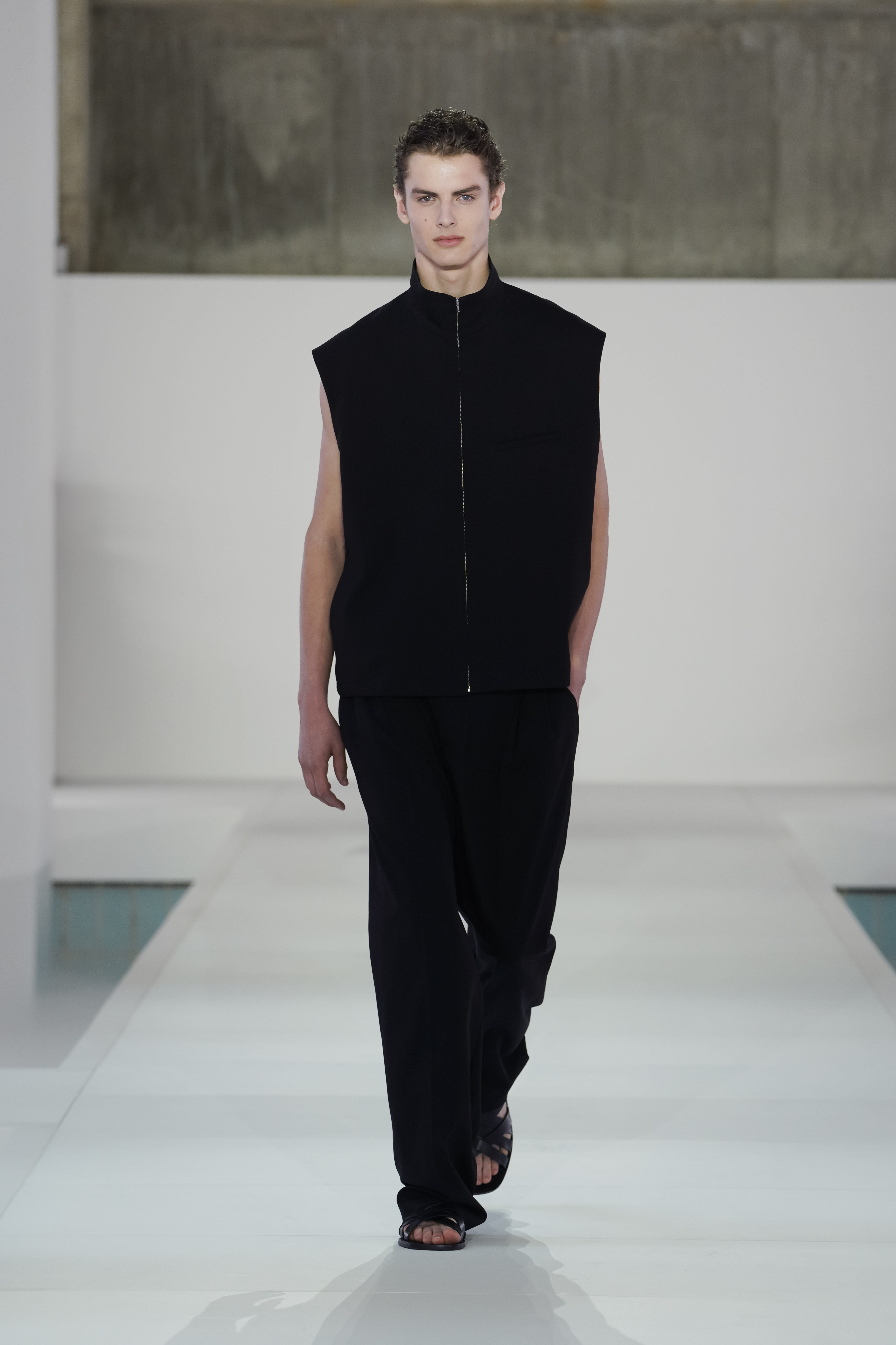 テーラード ファネルネック ウールベスト